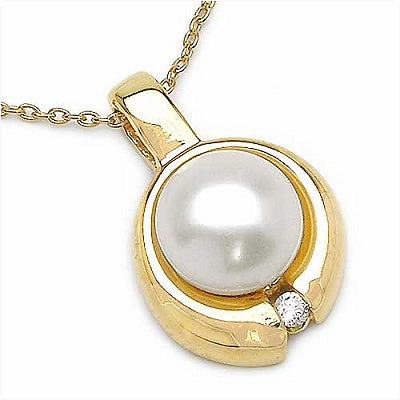 2.64CTW Pearl & Zircon Gold Plated .925 Sterling Silver Pendant